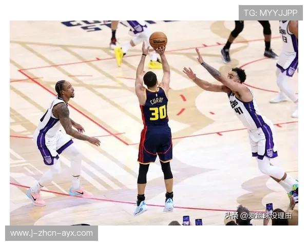 NBL突破分球外线命中连带起反扑